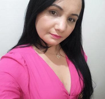Celia Ferreira, 43 years old, Martinopolis, Brazil