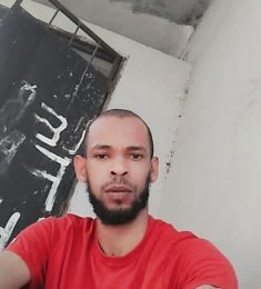 Le gaucher, 38 years old, Hetero, Man, Moroni, Comoros
