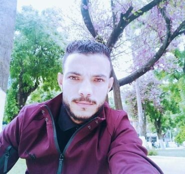 Zaki, 30 years old, Algiers, Algeria