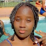 Linda Kuri, 23 years old, Nairobi, Kenya