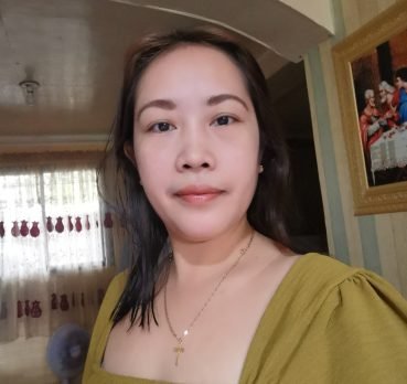 Nina Reyes, 38 years old, Santa Cruz, Philippines