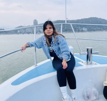 Chasniah Wanya, 37 years old, Cirebon, Indonesia