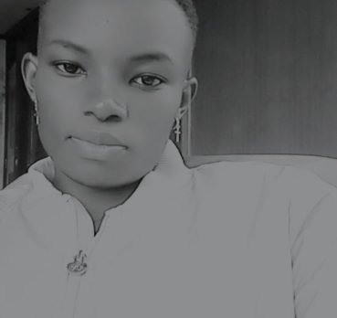 Lizzy, 22 years old, Nairobi, Kenya