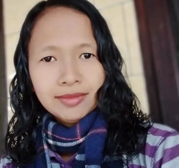 Dini Ariesti, 41 years old, Jember, Indonesia