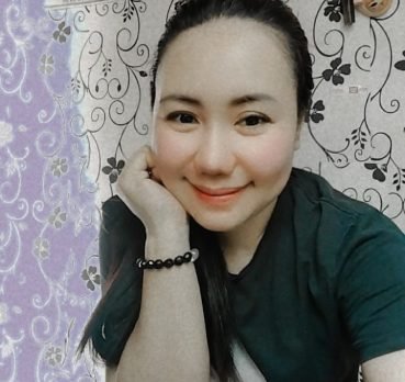 Lina Surio, 41 years old, Manila, Philippines
