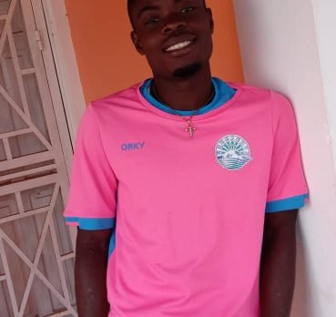 Ergy John Gilles, 25 years old, Jacmel, Haiti