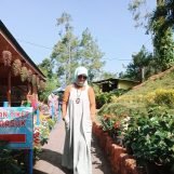 Nina, 47 years old, Surabaya, Indonesia