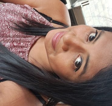 Beatriz Rolin, 33 years old, Yorkton, Canada