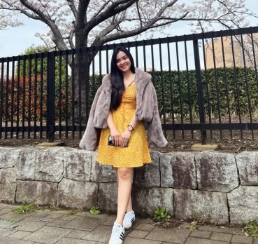 Mary Grace Azada, 28 years old, Naga, Philippines