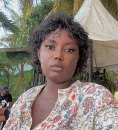 Arielle, 31 years old, Hetero, Woman, Abidjan, Ivory Coast